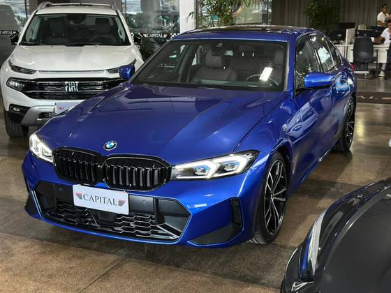 BMW 320i 2.0 16V TURBO FLEX M SPORT AUTOMÁTICO BMW 320i 2.0 16V TURBO FLEX M SPORT AUTOMÁTICO